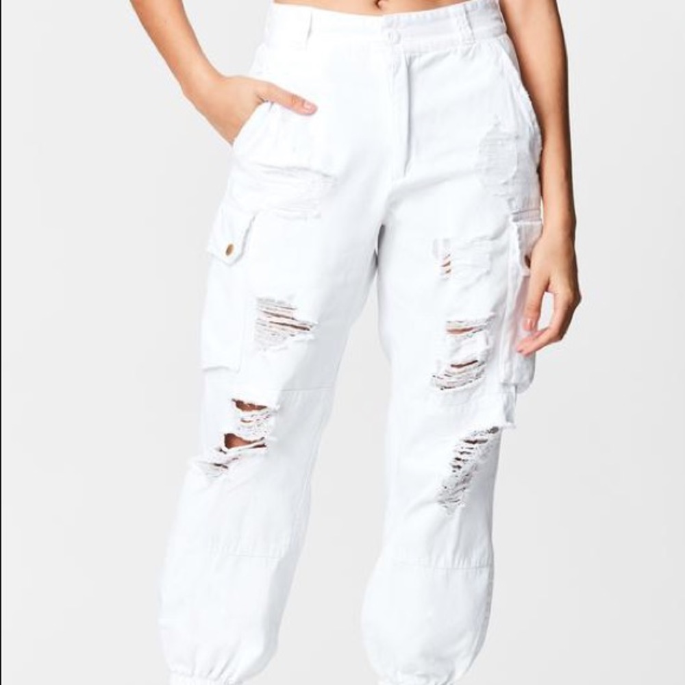 Carmar white cargo joggers size 4